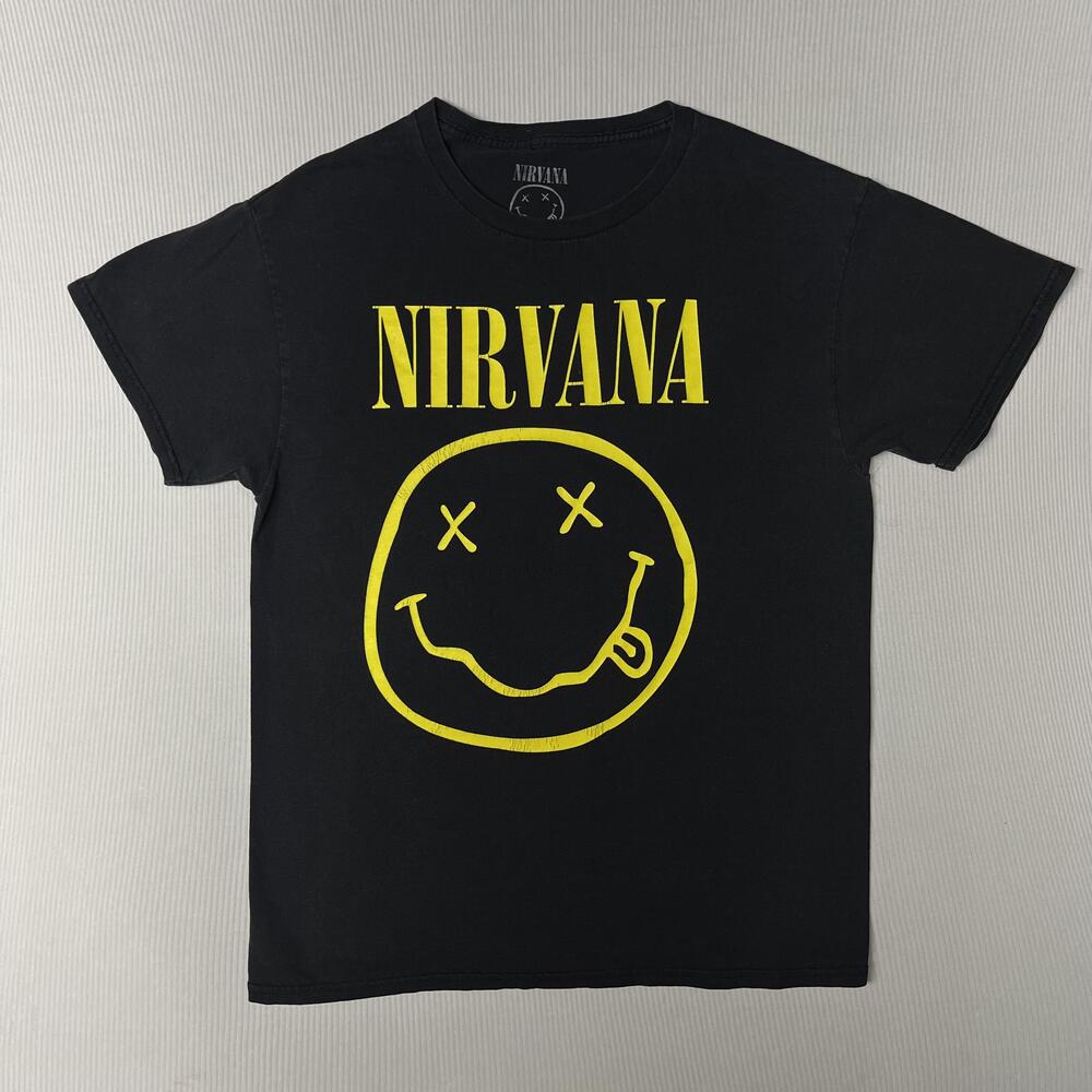 Nirvana Shirt Mens M Black Smiley Face Logo Graphic Tee Rock Band Grunge Music